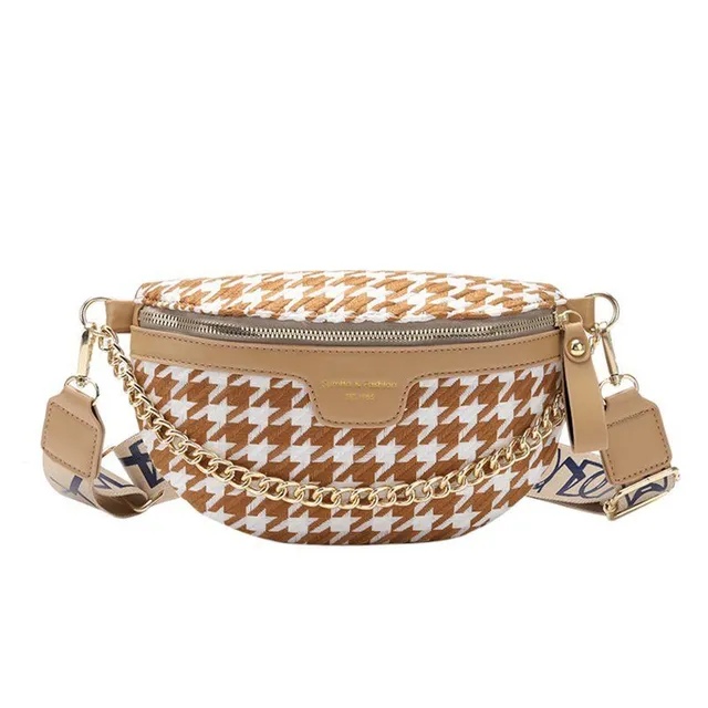 Women's fashion fanny pack decorated with chain