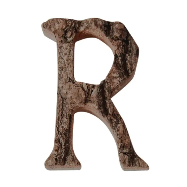 Decorative wooden letter C475