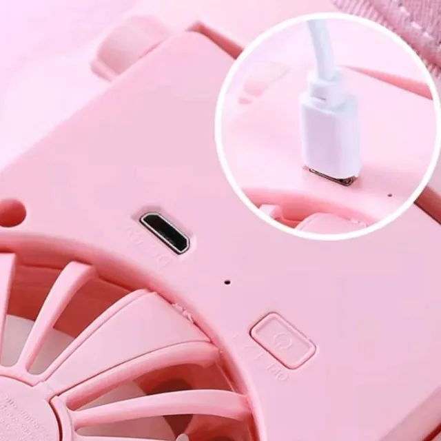 Trends cap with built-in hairdryer / fan