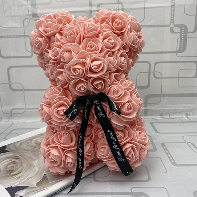 Plyšový medvedík z ruží - romantický darček