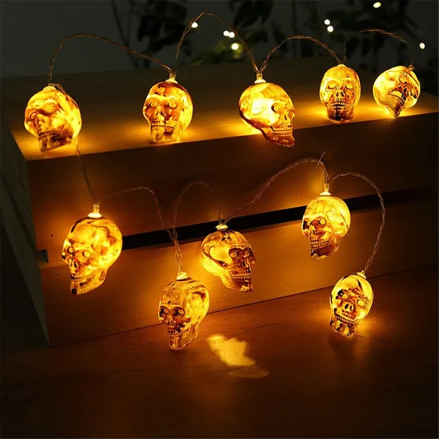 Light chain with motifs of pumpkins, ghosts, skeletons and bats with LED lights - Beautiful Halloween decoration for home