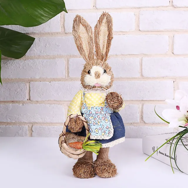 Decorative straw garden bunny