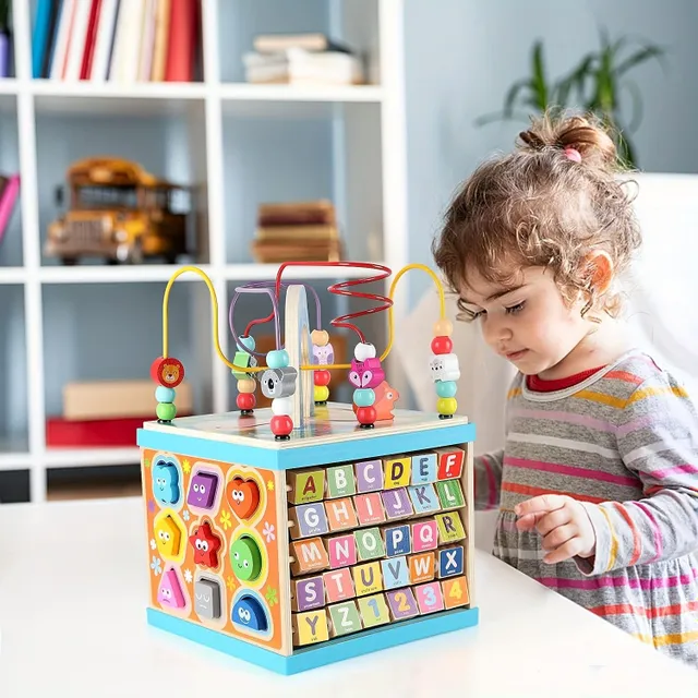 Wooden large multifunctional cube for the smallest