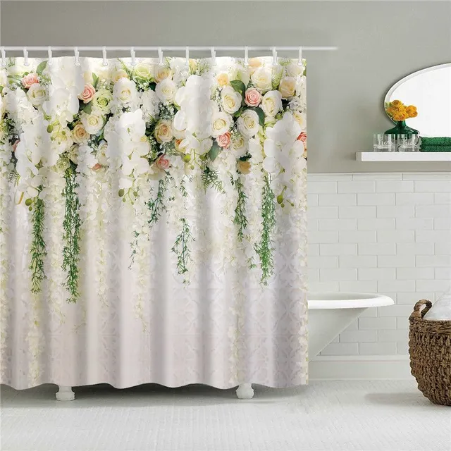 Practical bathroom curtain with flower motif