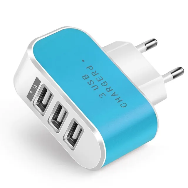 Adaptor de încărcare cu 3 porturi USB