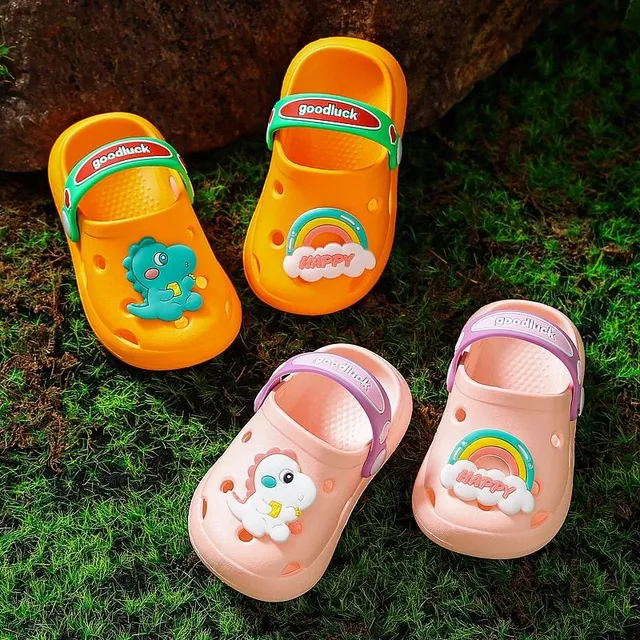 Children's perforated foam slippers with cute accessory