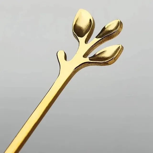 Set of 6 elegant gold spoons made of stainless steel in sheet shape