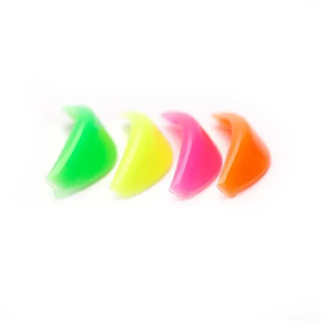 4 páry farebných silikónových podložiek na uľahčenie aplikácie trvalých rias
