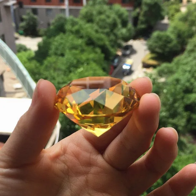 Diamant de sticlă decorativ C478