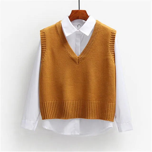 Women's elegant knitted vest