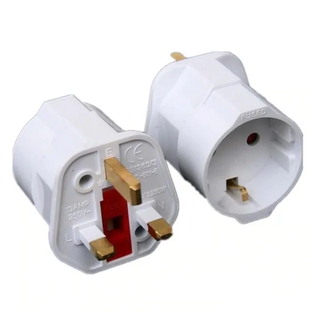 Adaptor de călătorie UK negru Leigha