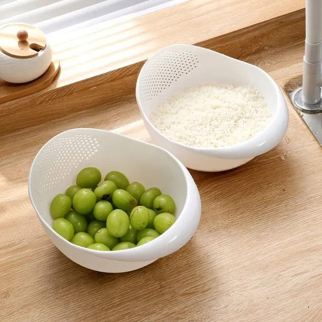 Rice rinsing basket with colander