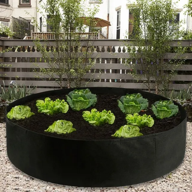 Round bed made of non-woven fabric
