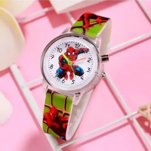 Detské analógové hodinky s LED svetlom na displeji témy Spiderman
