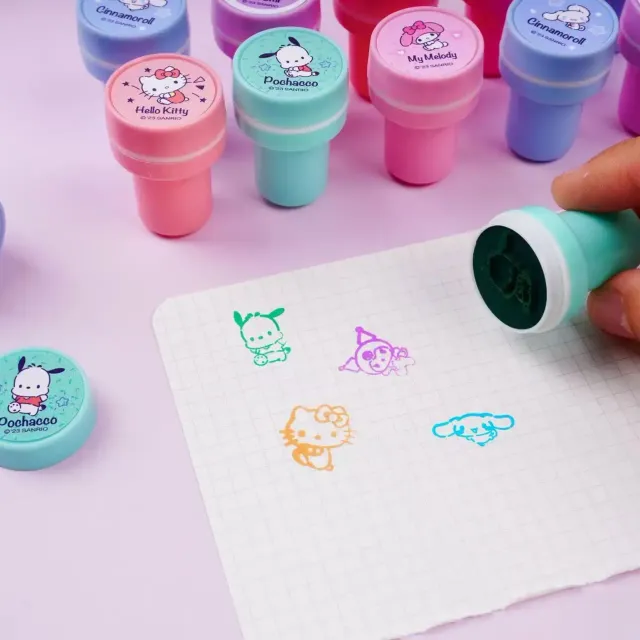 Ensemble de 12 tampons avec des motifs d'animaux pour enfants