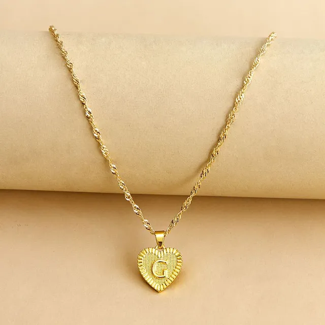 Ladies' necklace with initial in the heart