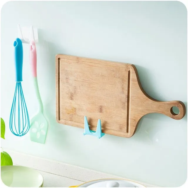 Wall rack for the kitchen