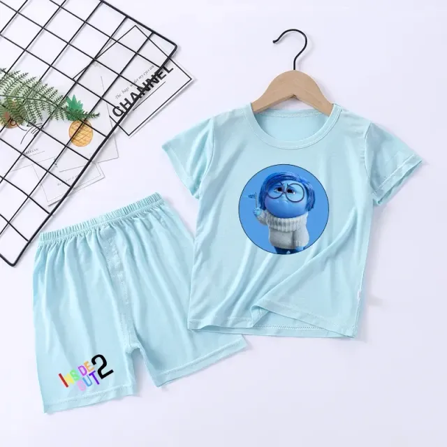 Stylisches Kinder-Pyjama-Set - Shorts und T-Shirt mit Motiven der beliebten Charaktere aus dem Film Alles steht Kopf 2 - Inside Out 2