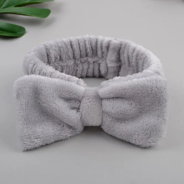 Cosmetic headband