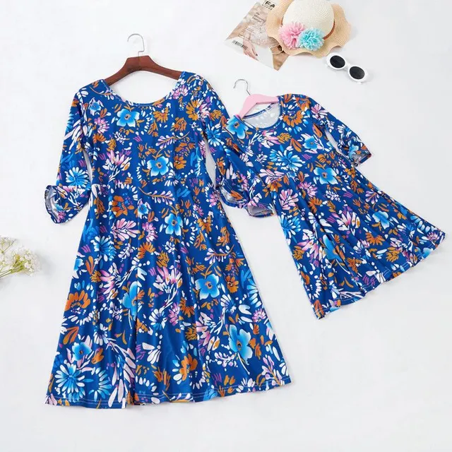 Floral dress for mother and daughter Demiana