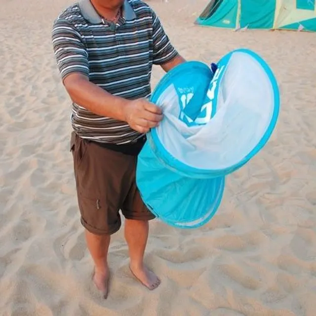 Children's beach tent