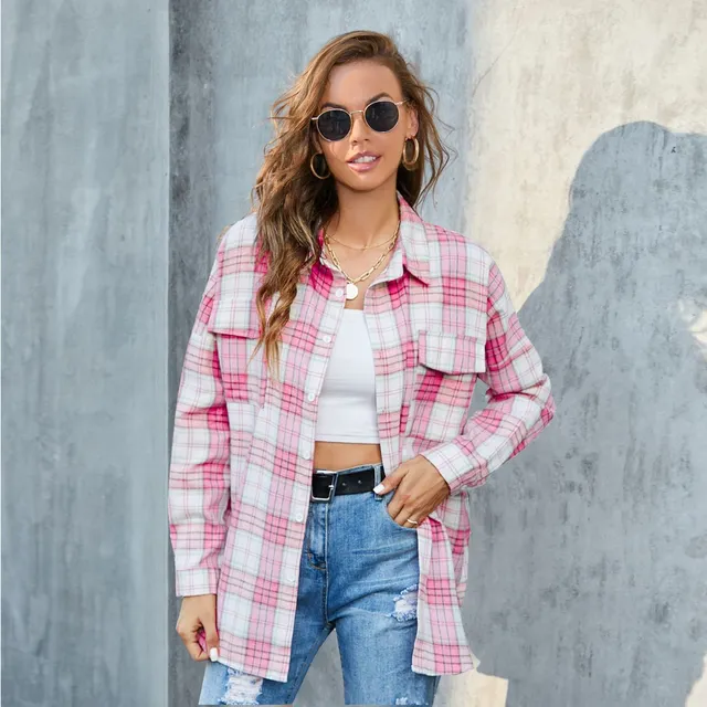 Women's free time flannel shirt with long sleeve