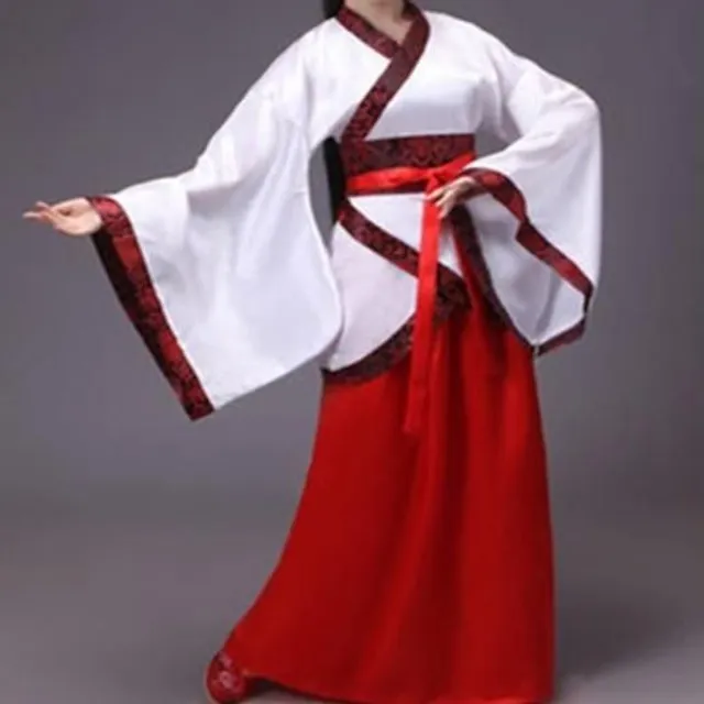 Women's traditional Chinese costume