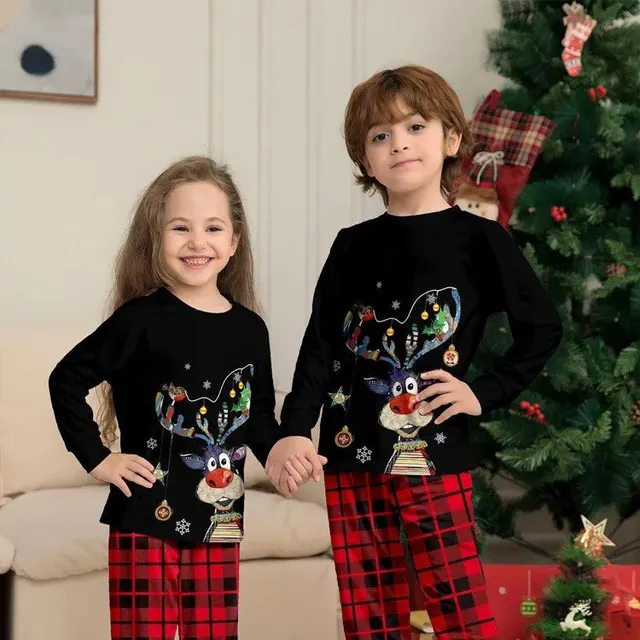 Christmas family pajamas with deer printing - matching pajama sets for parents and children