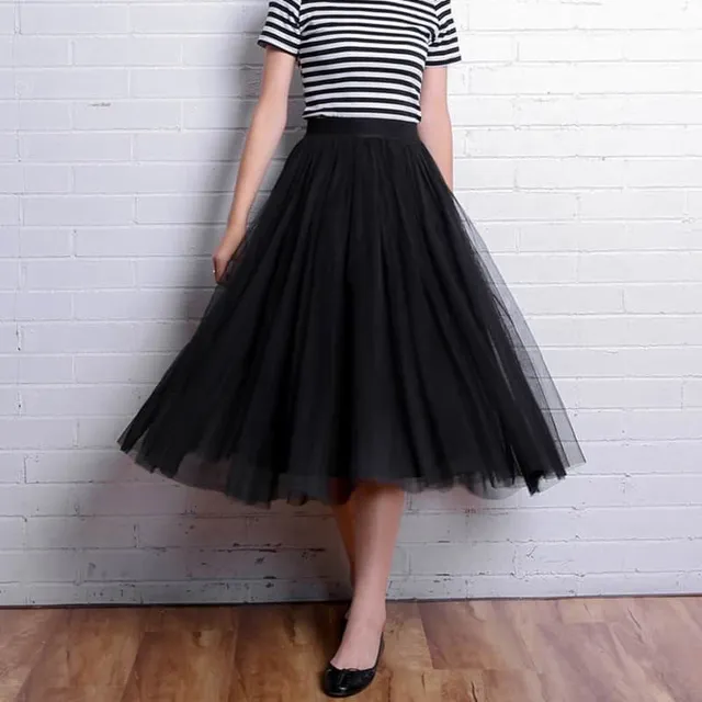 Women's tulle skirt with elastic waistband