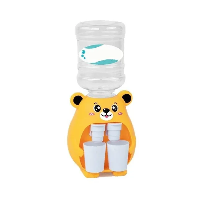 Bear-shaped baby water tray