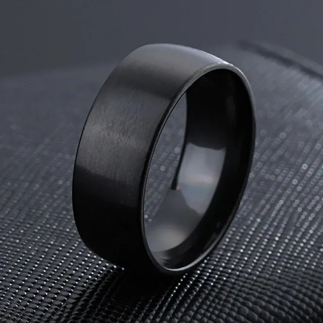 Men's elegant ring - fine pattern