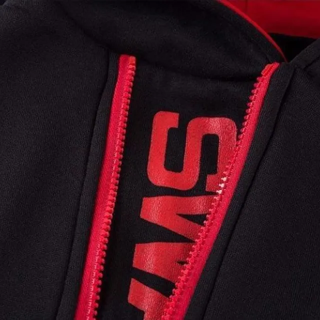 Men's sweatshirt with an interesting zipper