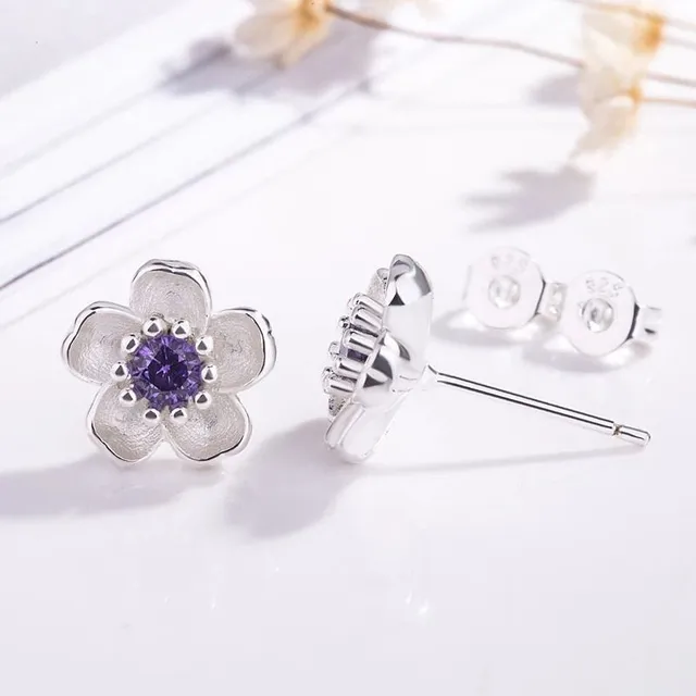 Women's stone flower earrings