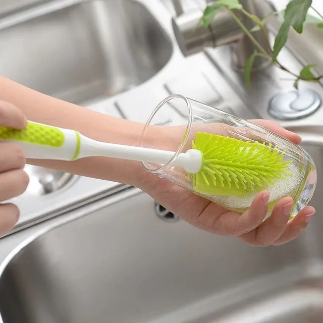 Brosse en silicone pour bouteilles et verres