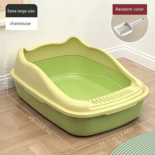 Large half-covered cat toilet with sand protection - for kittens