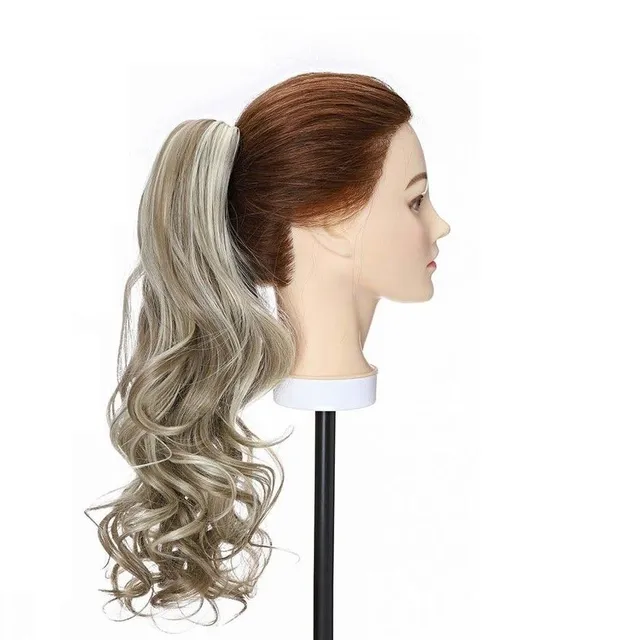 Hairdresser clip in