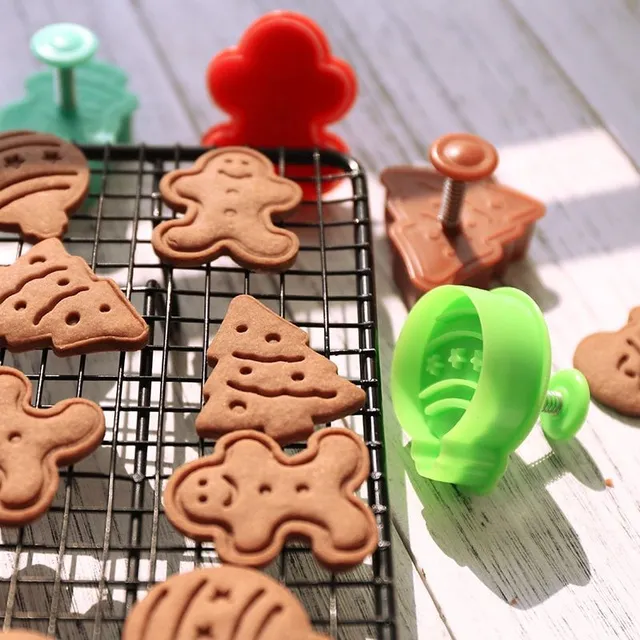 Christmas cookie cutters with stamp