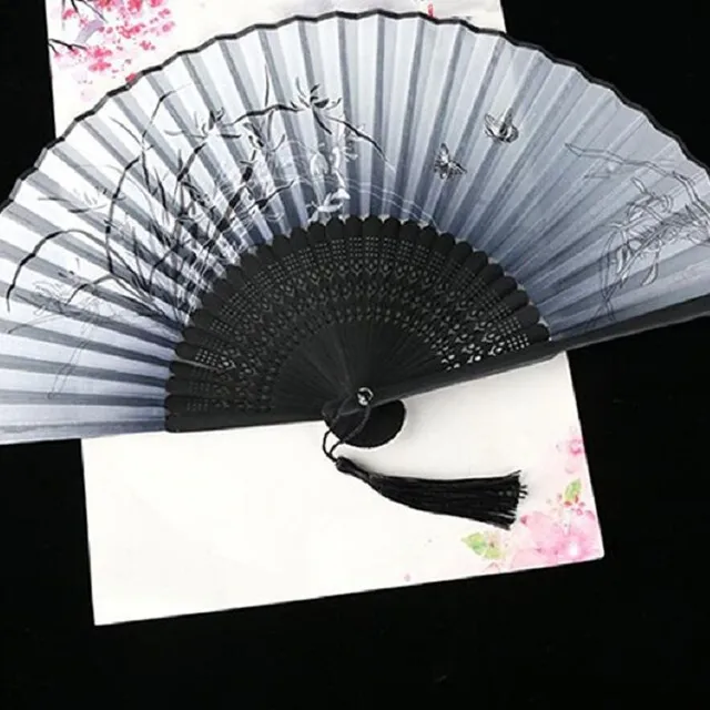 Japanese fan with floral motif