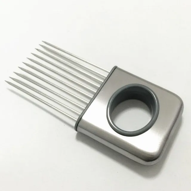 Stainless steel holder for onion cutting