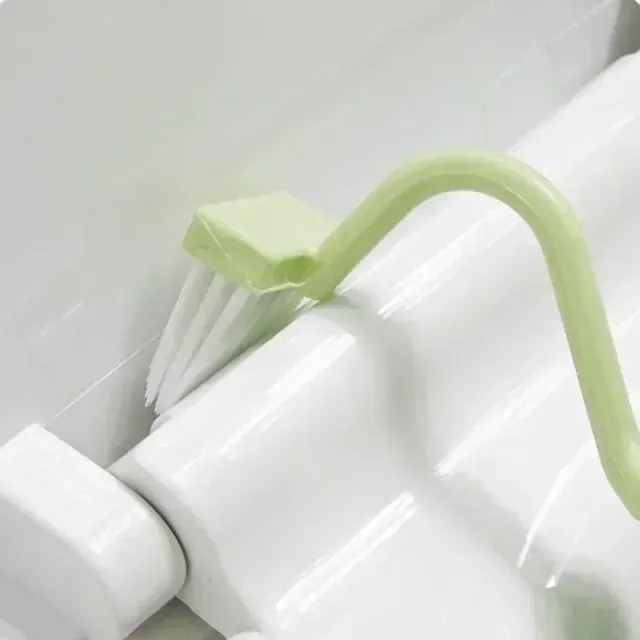 Curved brush for toilet with long handle