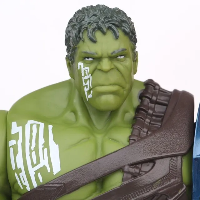 Hulk figure