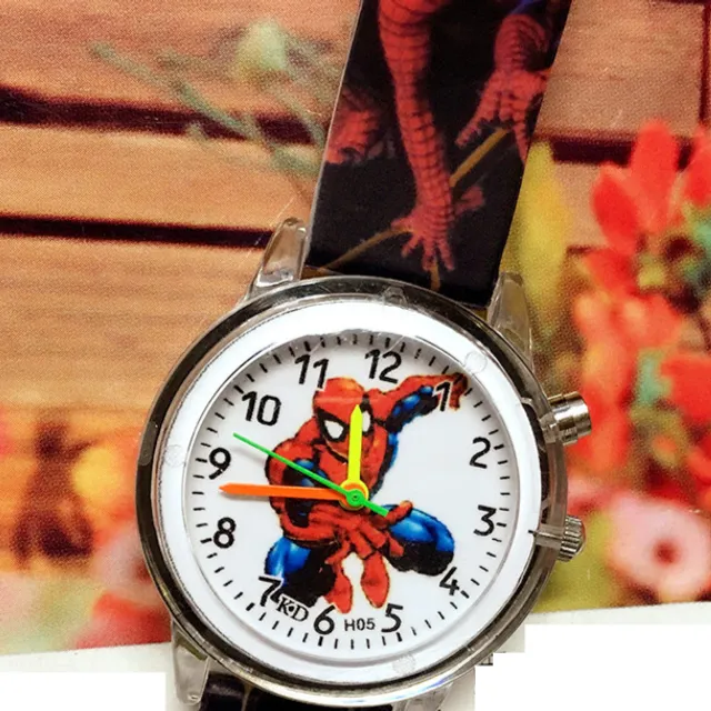 Chłopięcy świecący zegarek z silikonowym paskiem - Spiderman