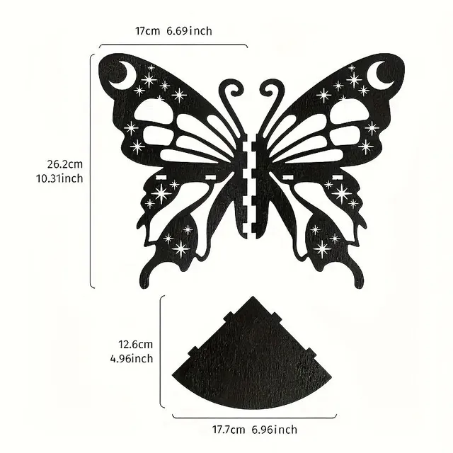 Čierne drevené police v tvare motýľa