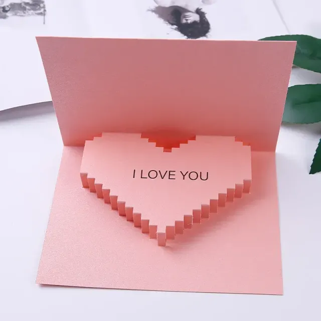 Felicitare de Valentine's Day roz cu inimioare 3D și inscripția LOVE