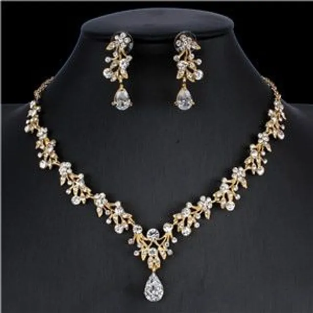 Set of ladies jewellery- more variants 8