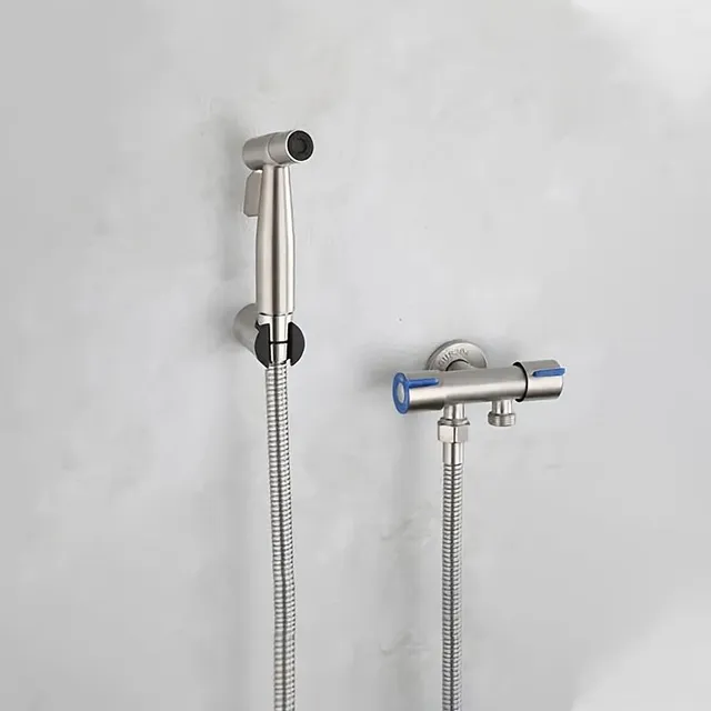 Prenosný bidet so sprchovacím kútom, nerezový bidetový kohútik, držiak na stenu, prepínač 1/2 výstupy