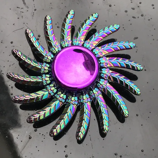 Fidget spinner din metal în culori curcubeu Georgianna