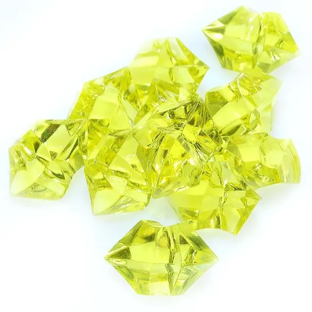 Acrylic crystal gemstones for the decoration of aquariums and vases