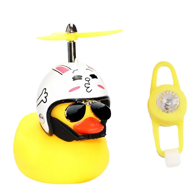 Round duck bell with propeller