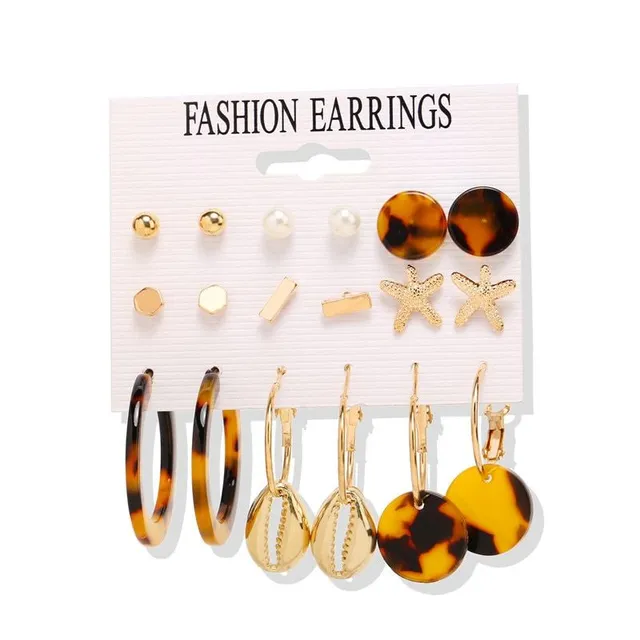 Luxury original set of modern trendy earrings in different shapes and sizes Newman